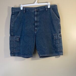 Wrangler Denim Cargo Shorts – Multi Pocket – Size 42